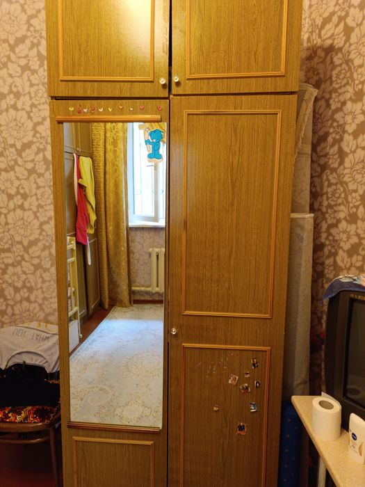 Шкафы с зеркалом