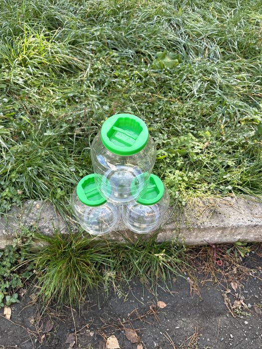 Банки пластиковые 3 литра