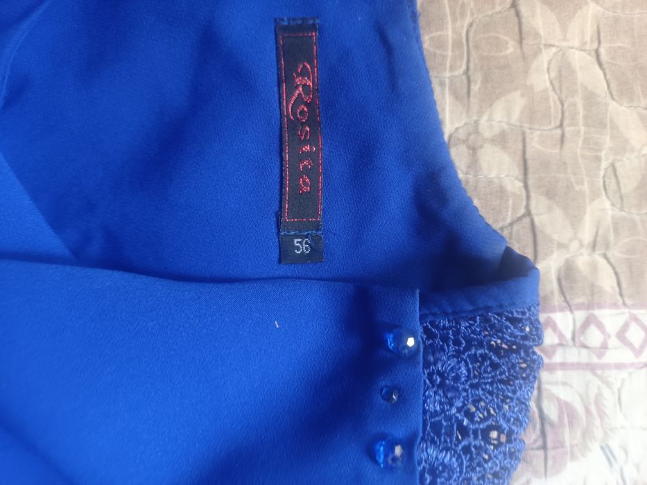 Продам платья срочно