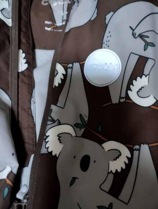 Продам детский комбинезон весна осень