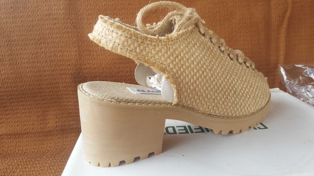 Дамски летни обувки