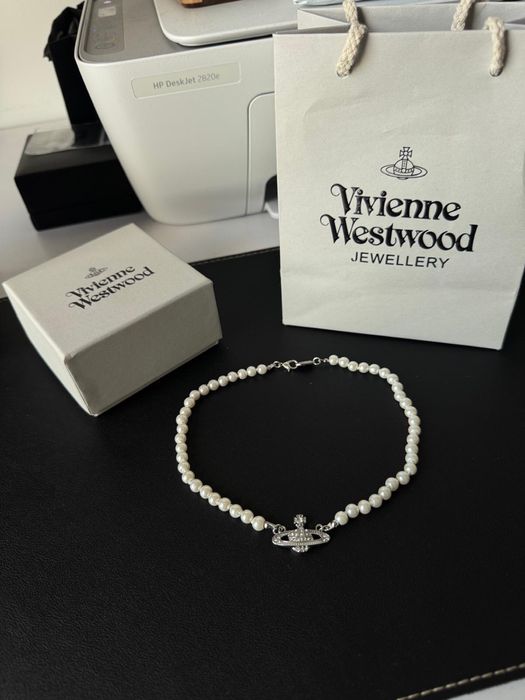 Set Vivienne Westwood Colier si bratara Silver Pearl