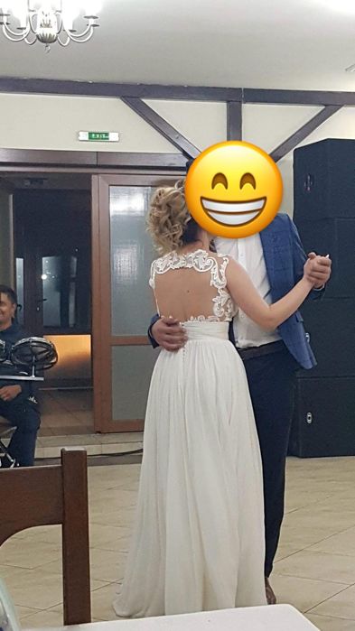 Vând rochie de mireasă