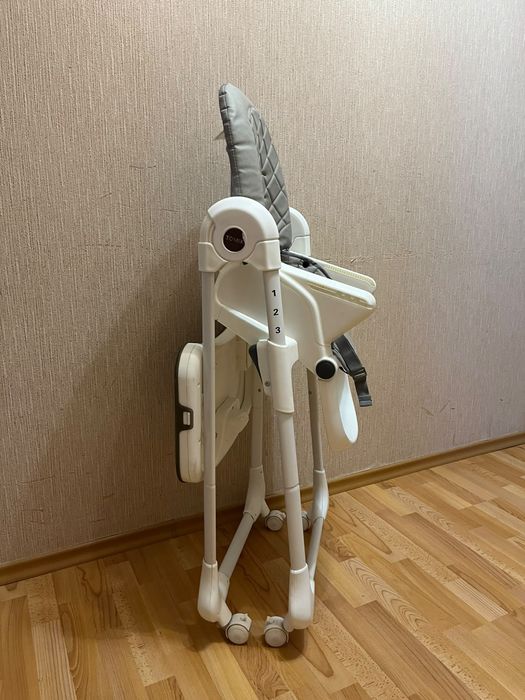 Детский стул для кормления