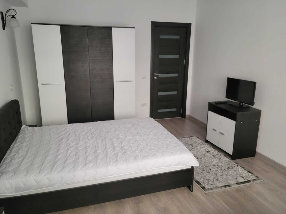 Inchiriez apartament cu 1 camera