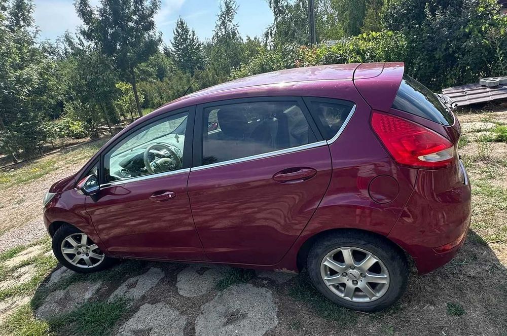 FORD Fiesta 2010 — imagine 10