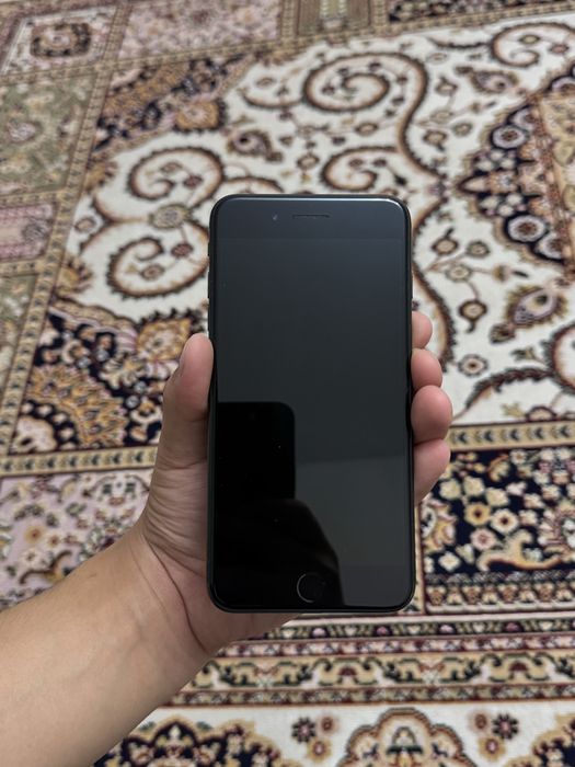Iphone 7 plus Jet black