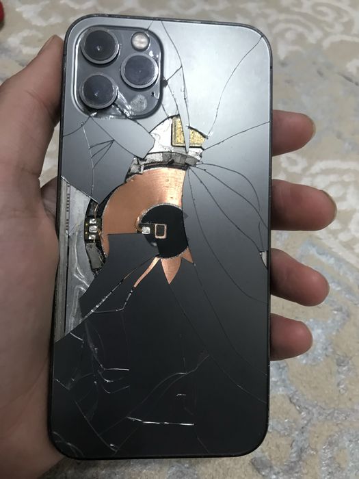 Айфон 12 про обмен бар