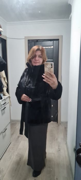 Продам шубку норка 25000