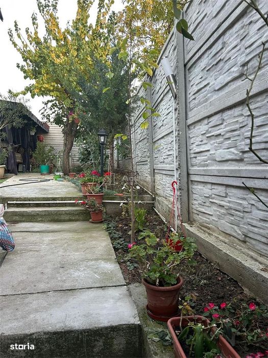 Casa P+E , teren 300 mp, pretabila - clinica, birouri, locuinta - Parc