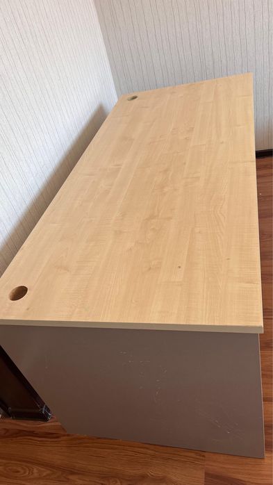 Ұзын  стол сатылады