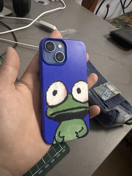 Айфон 13мини батарей 86%