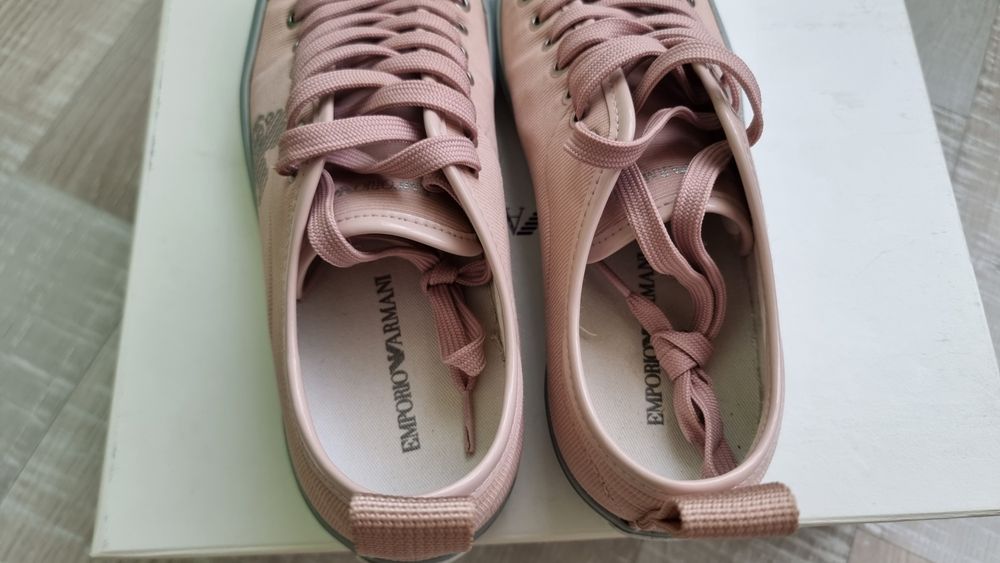 Adidași Emporio Armani