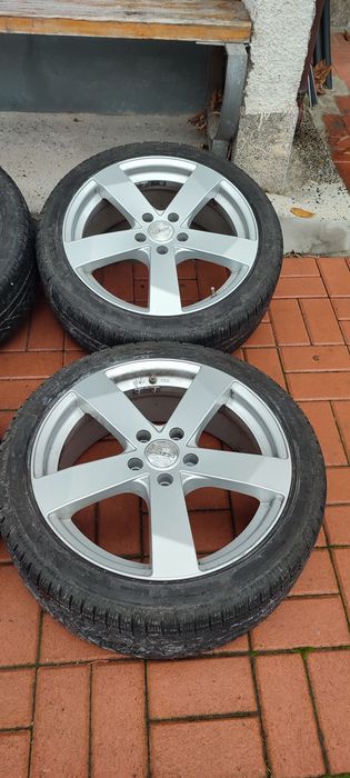 Джанти DEZENT със зимни гуми 5/112/18 размер на гумите 225/40/18