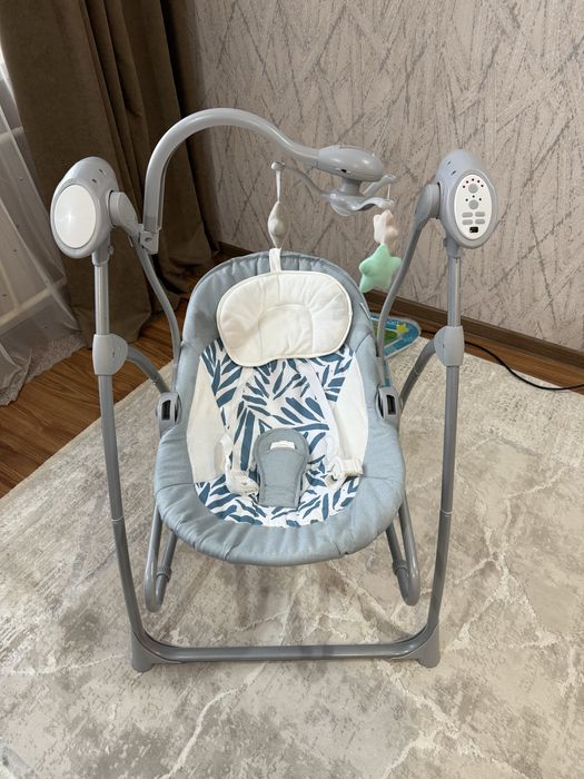 Продам шезлонг качелю