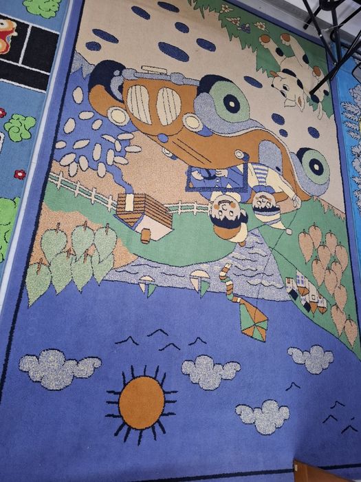 Продам детские ковры