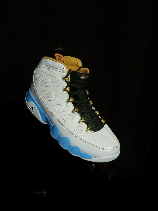 Кроссовки баскетбольные