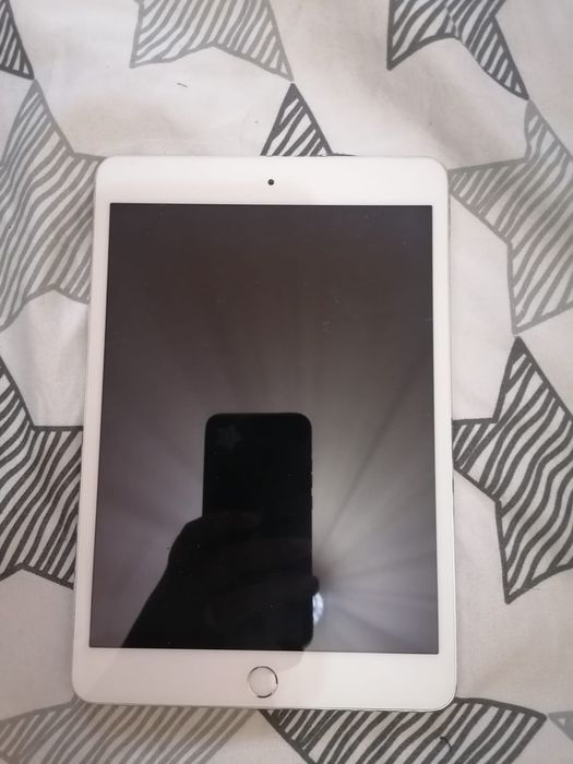 De vânzare iPad mini 3
