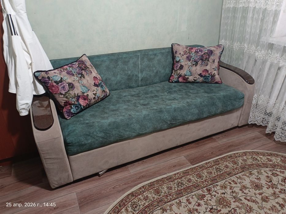 Продам диван двух спалка
