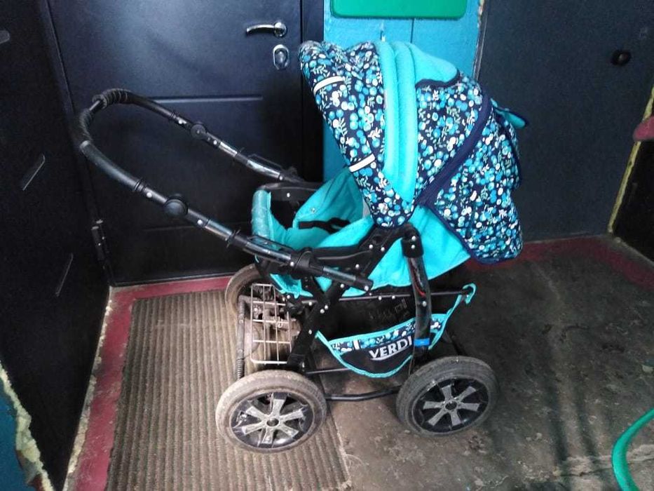 Продам коляску детскую