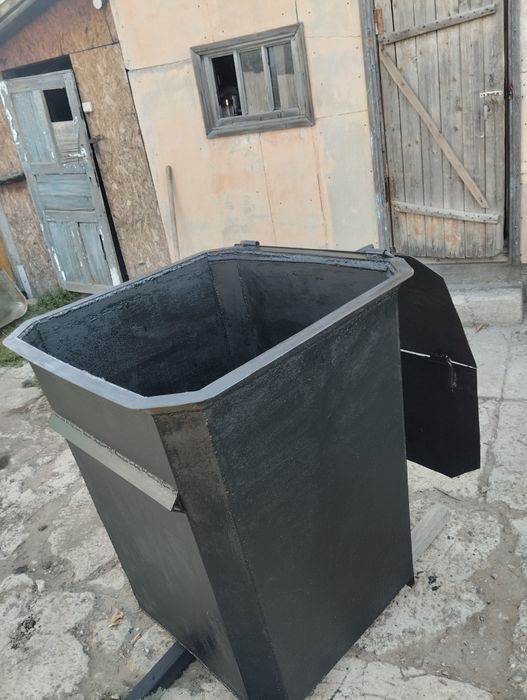 Контейнер для мусора