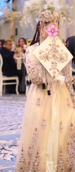 Национальное платье