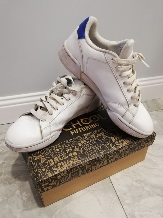 Туфли черные Roberto Rossi и кроссовки Adidas