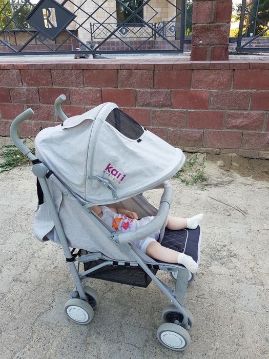 Коляска весенняя