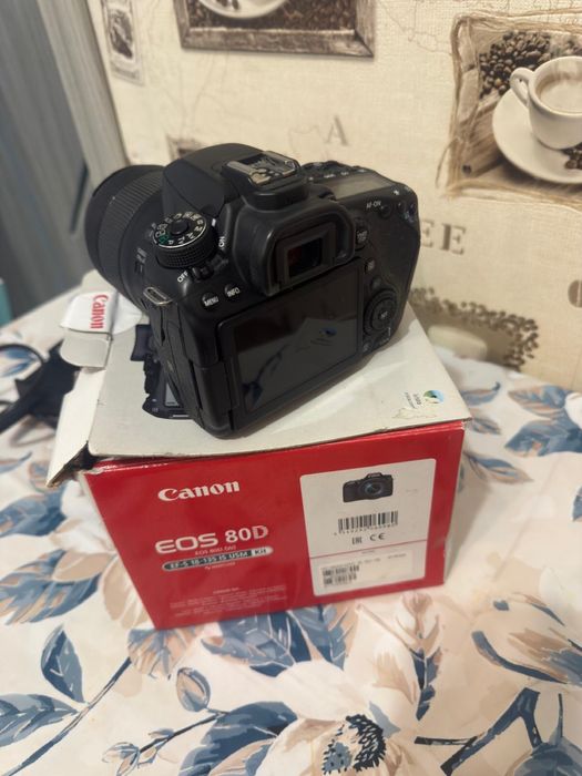 Canon D80+ obiectiv 18-85+ obictiv 50 mm