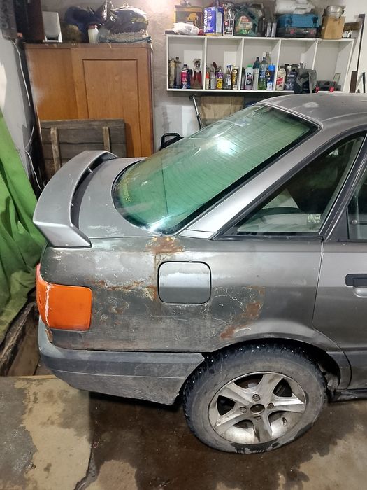 Продам машину срочно