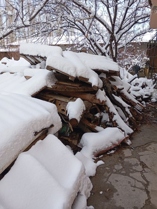 Утин сотилади матиралга хам чикади