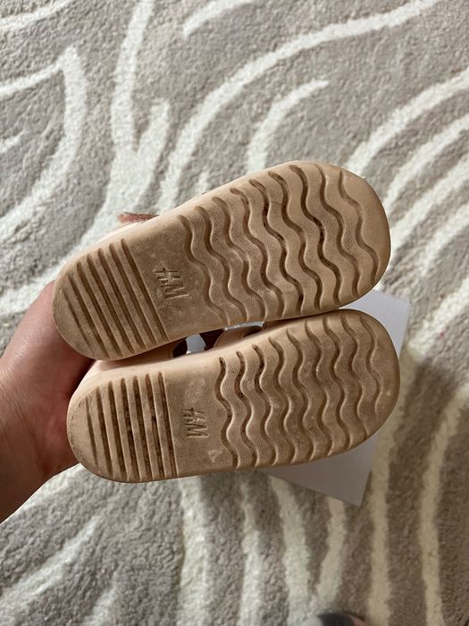 Сандали за дете момиче