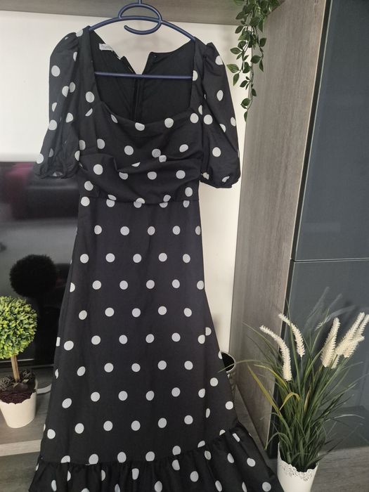 NOUA Rochie buline, volan, mar S M