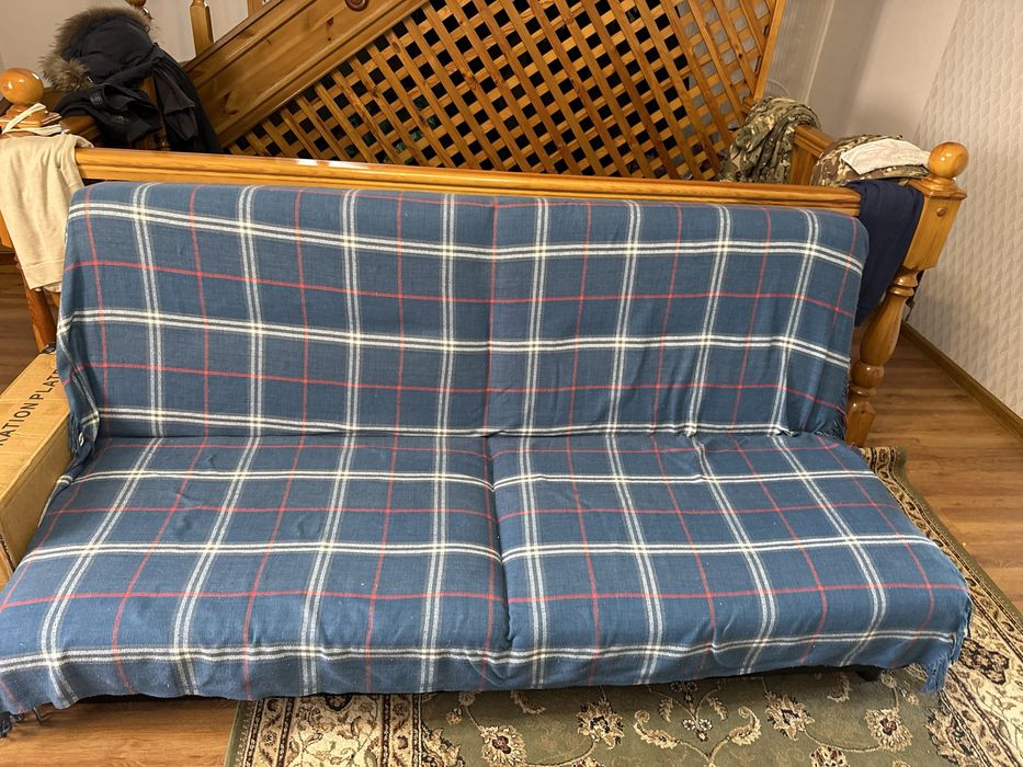 Диван даром расклалывается