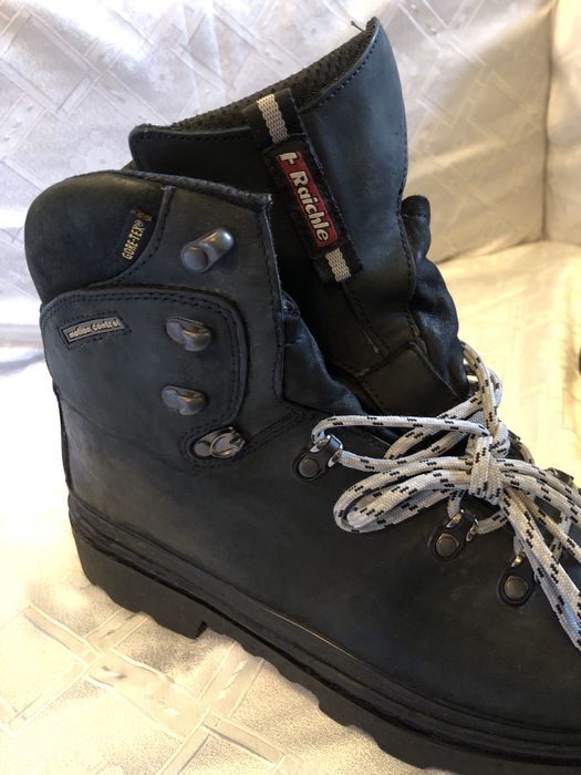 Bocanci de drumetie Raichle (achizitionata de Mammut)