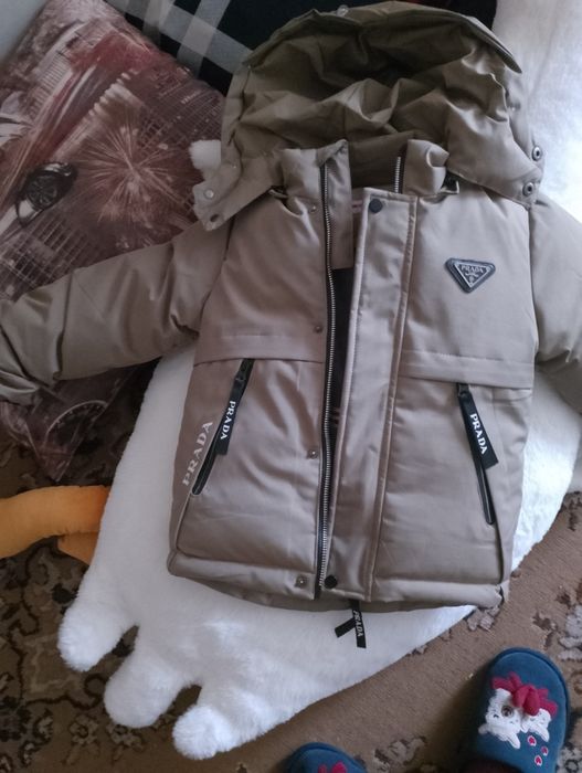 Продам зимнюю куртку.
