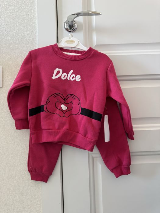 Продаю Детский Костюм-двойка на 2 года