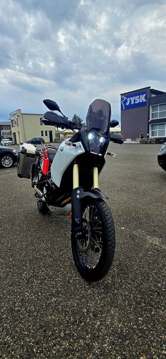Yamaha Tenere 700 (XTZ690)