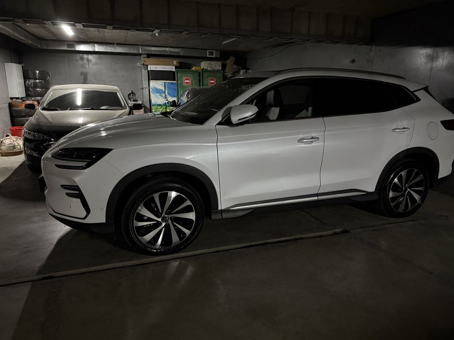 Срачно BYD champion full