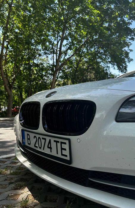 Двойни M5 Бъбреци Решетки BMW F10 F11 2010-17 БМВ Ф10 Ф11 черен Гланц