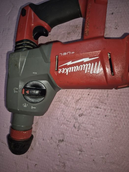 Rotopercutor MILWAUKEE  M 18 CHX