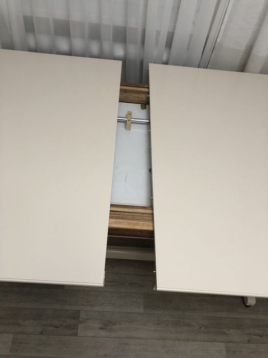 Продается стол - раскладной