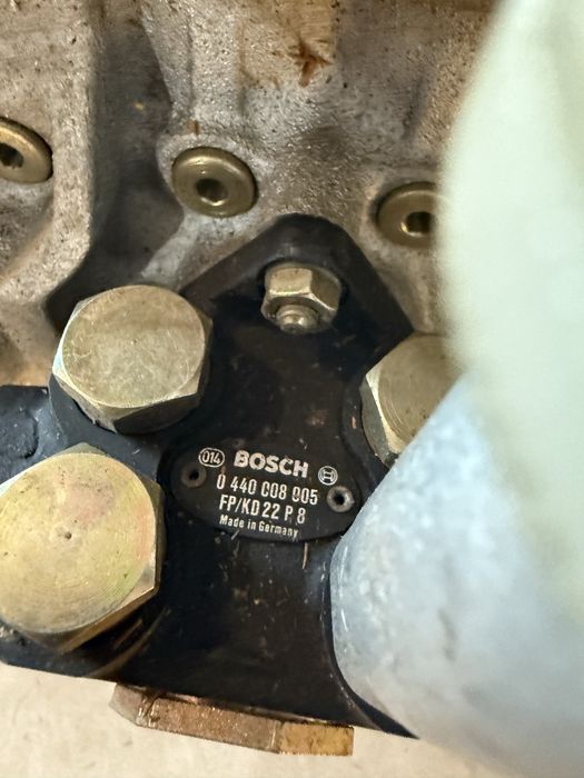 BOSCH ГНП 12 цилиндъра V12 НОВО