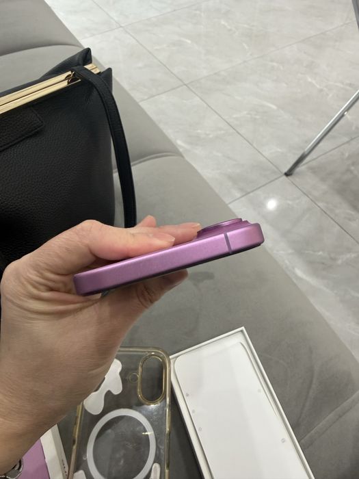 Iphone 16 на 256гб