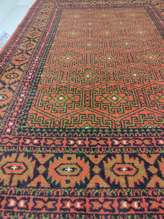 Продам ковер СССР 190×137