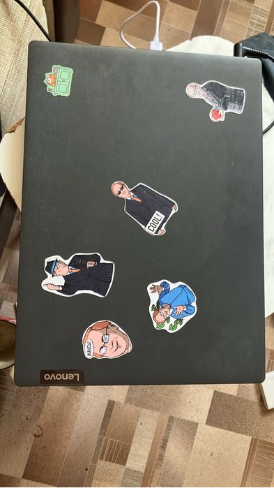 Lenovo v14, срочно