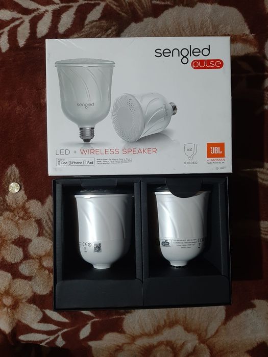 Vand ​2 Becuri LED cu Boxă Wireless JBL - Sengled