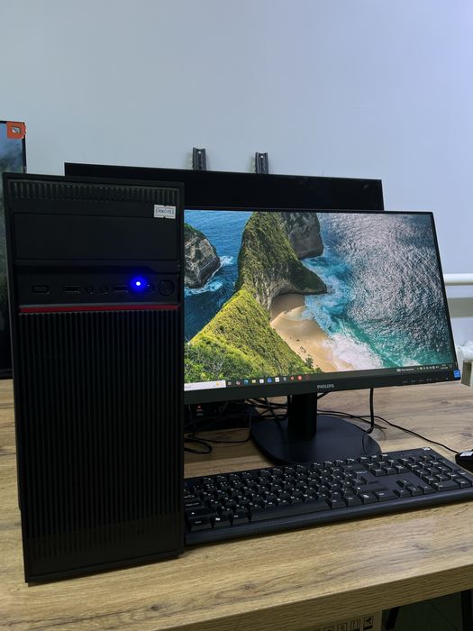 Настольный компьютер Philips Core i7-8
