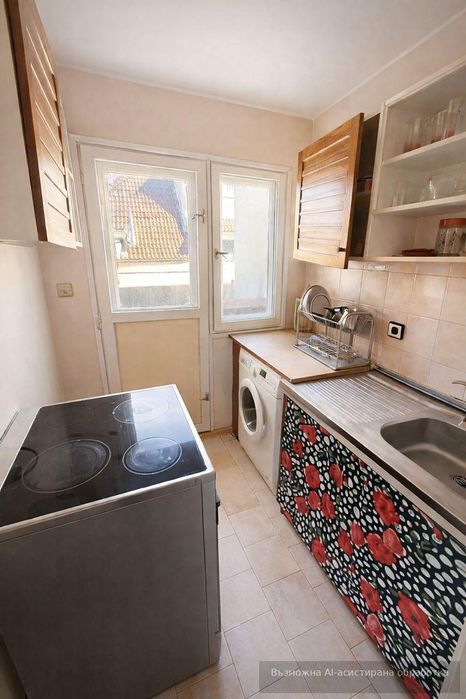 Продава се Тристаен апартамент в Пловдив, Съдийски - 72 кв.м за 716 €/кв.м - Снимка #2