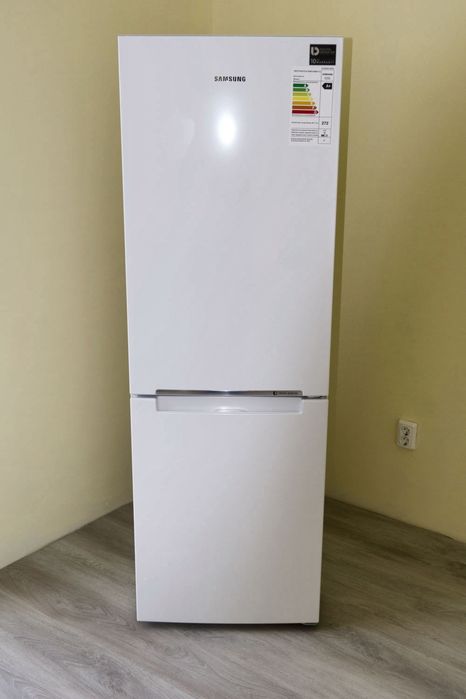 Ремонт холодильников морозильник